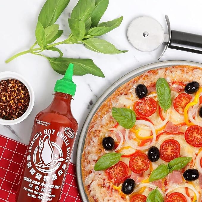 Tradycyjny sos chili Sriracha bez glutaminianu sodu Uni-Eagle 815 g – pikantny, kremowy, w stylu tajskim